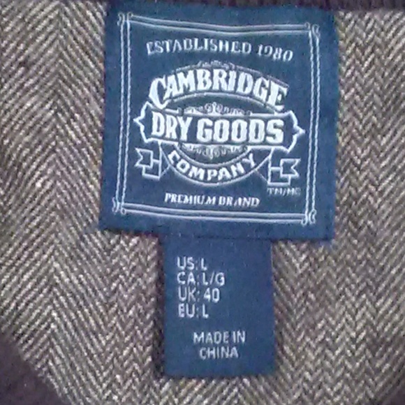 CAMBRIDGE DRY GOOD COMPANY BROWN SWEATER SIZE LG - Picture 3 of 3
